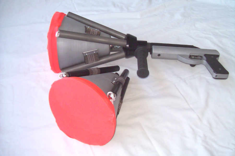 Ace Capture hand held canister switch net gun with short stock